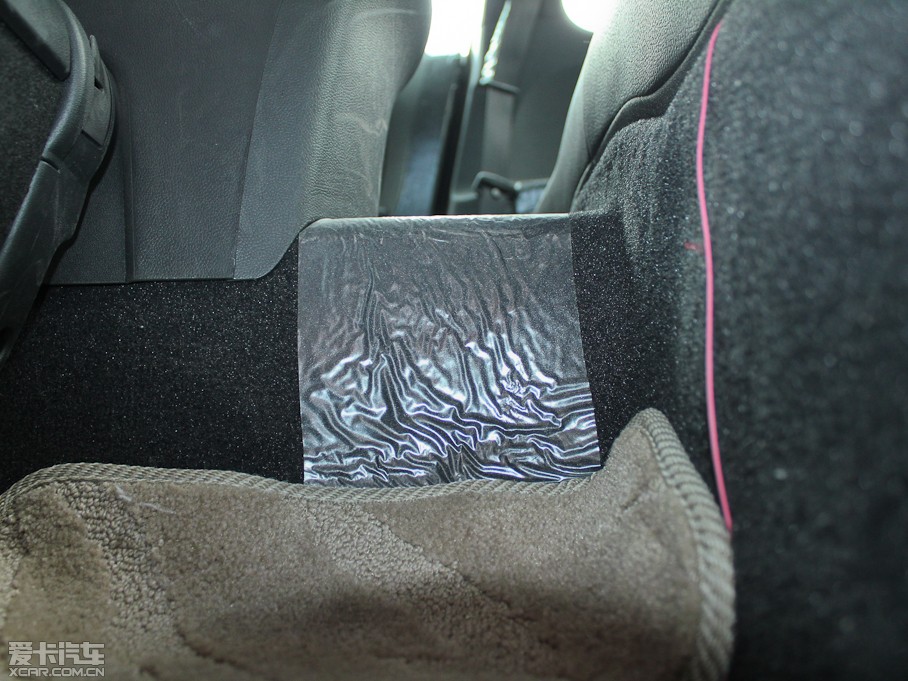 2012��ڶ�˹���� 2.0T �Ԅ��n�Ű�