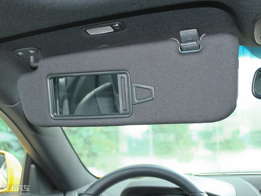 2012��ڶ�˹���� 2.0T �Ԅ��n�Ű�