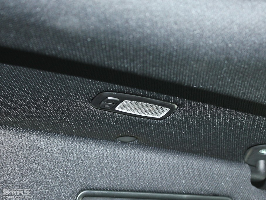 2012��ڶ�˹���� 2.0T �Ԅ��n�Ű�