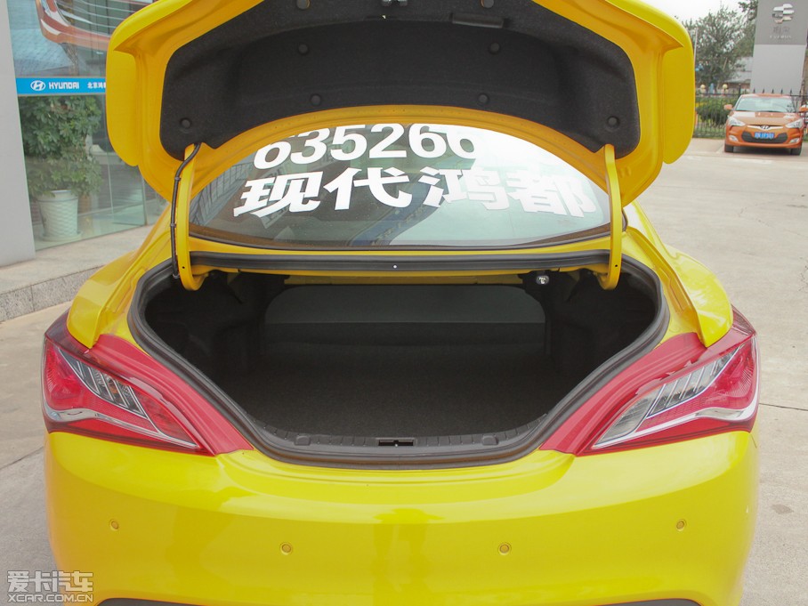 2012��ڶ�˹���� 2.0T �Ԅ��n�Ű�