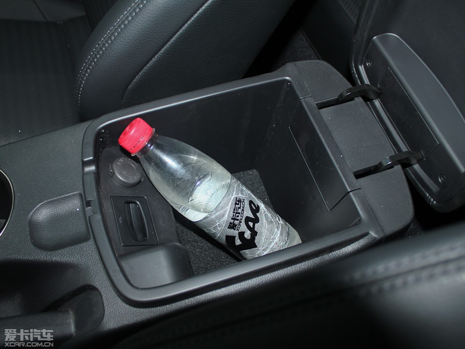 2012��ڶ�˹���� 2.0T �Ԅ��n�Ű�