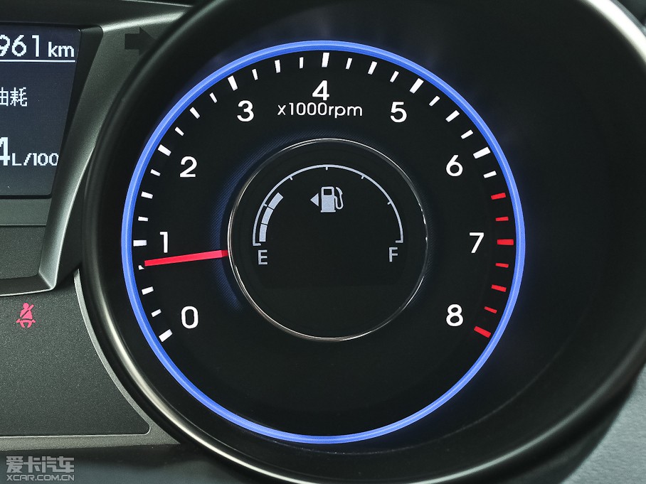 2012��ڶ�˹���� 2.0T �Ԅ��n�Ű�