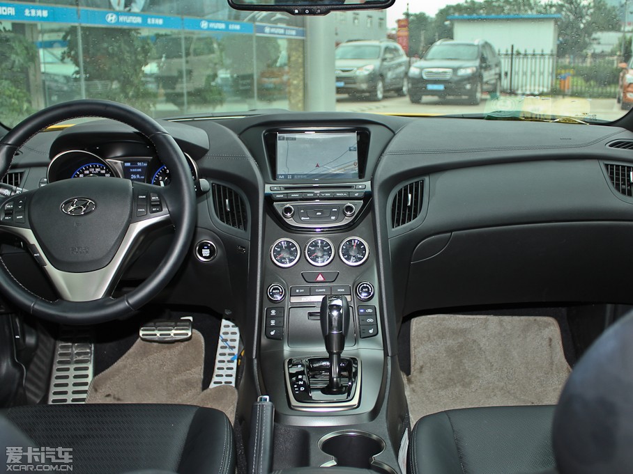 2012��ڶ�˹���� 2.0T �Ԅ�(d��ng)�n�Ű�