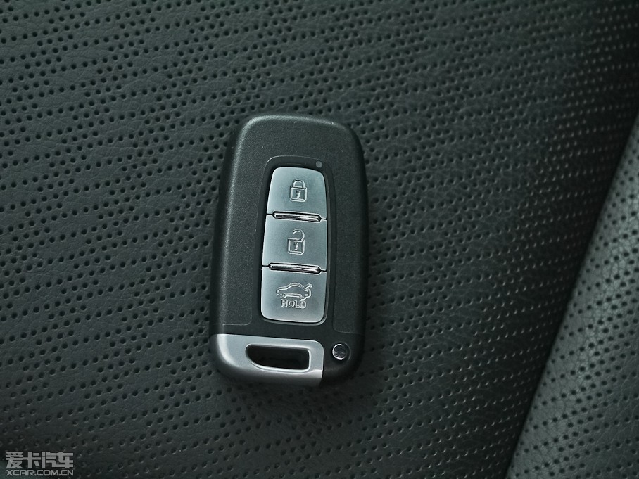 2012��ڶ�˹���� 2.0T �Ԅ��n�Ű�