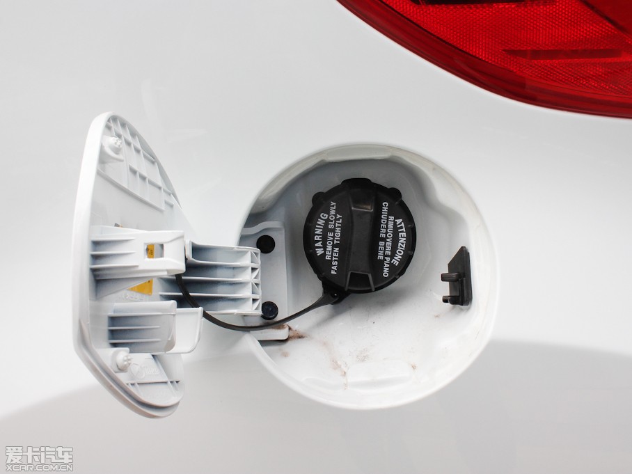 2012Velosterw˼ 1.6T ԄŞ