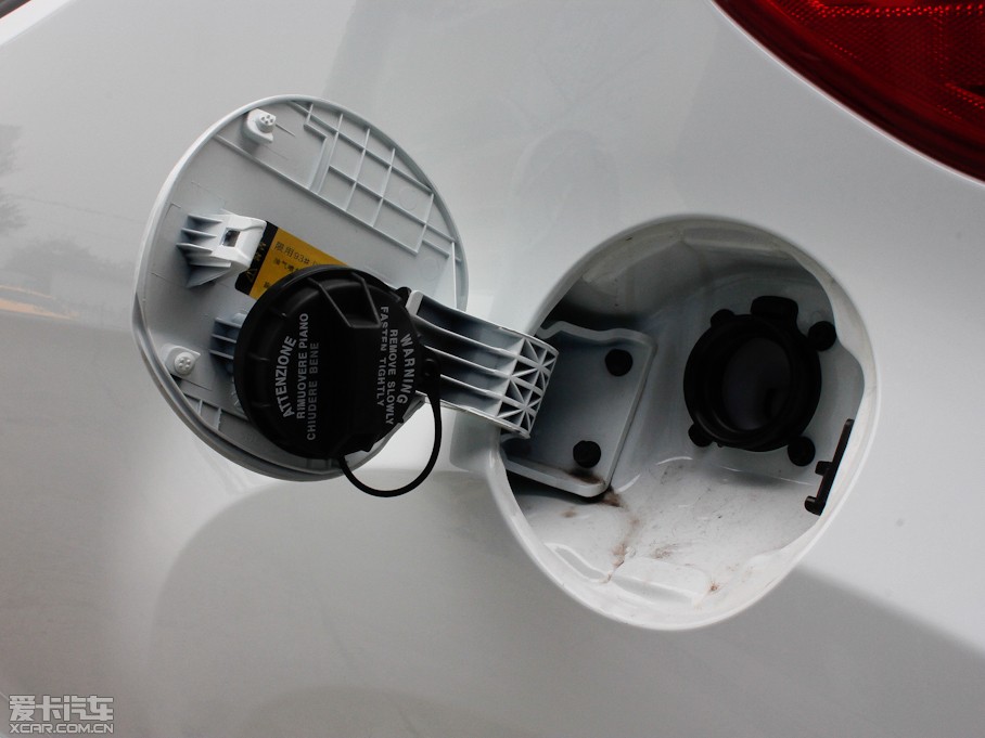 2012Velosterw˼ 1.6T ԄŞ