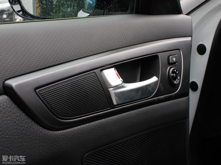 2012Velosterw˼ 1.6T ԄŞ