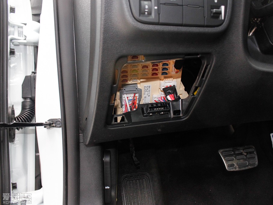 2012Velosterw˼ 1.6T ԄŞ