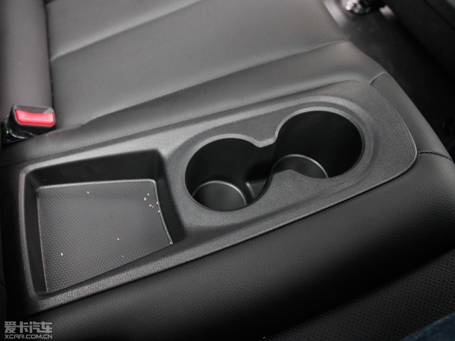 2012Velosterw˼ 1.6T ԄŞ