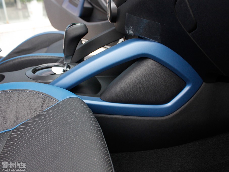 2012Velosterw˼ 1.6T ԄŞ