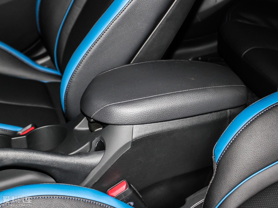 2012Velosterw˼ 1.6T ԄӺA