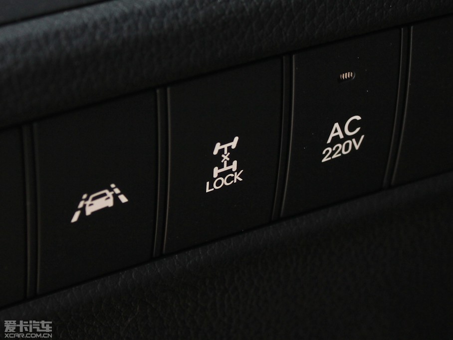 2013_(M) 3.0L Ԅ(q)Ş 7 WIV