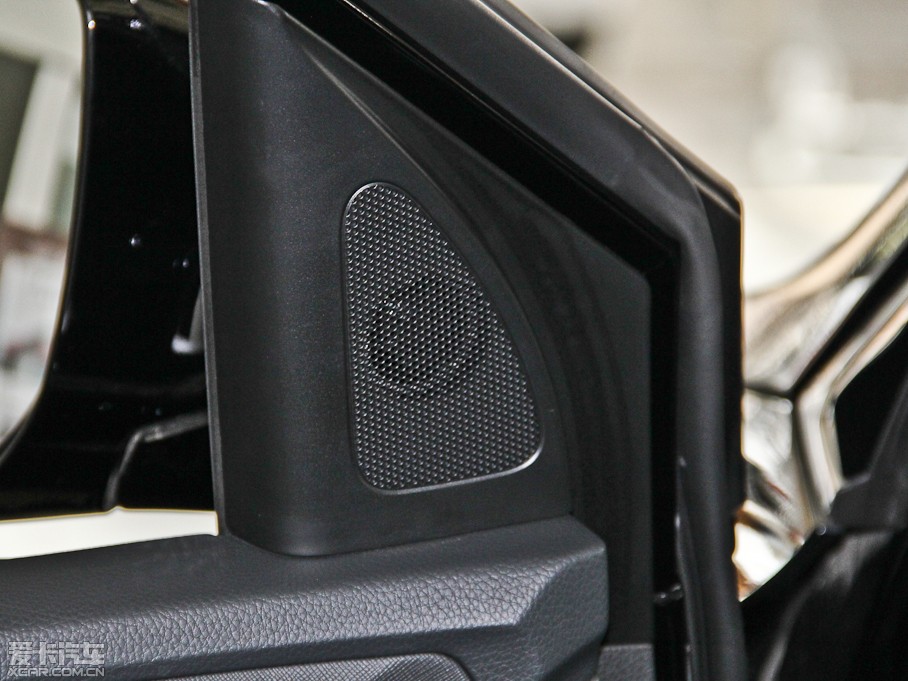 2013_(M) 3.0L Ԅm 7 WV