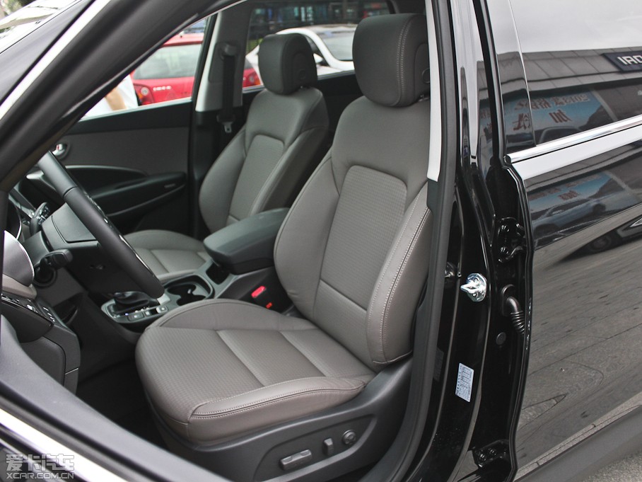 2013���Խ 3.0L 7�������Ş��