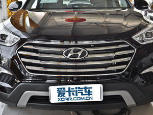 2013款3.0L 6座四驱旗舰版 中网