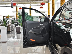 2013款3.0L 6座四驱旗舰版 驾驶位车门