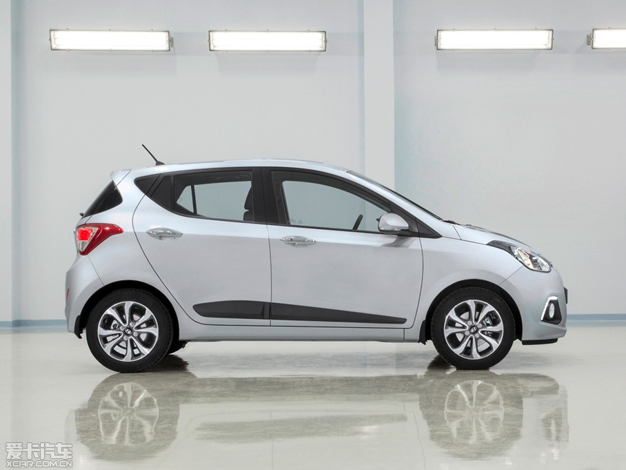 2013i10 