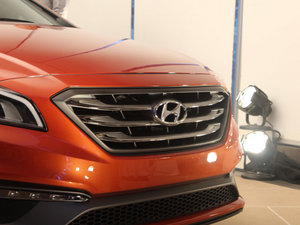 2015��2.0T Sport ��(x��)��(ji��)���^