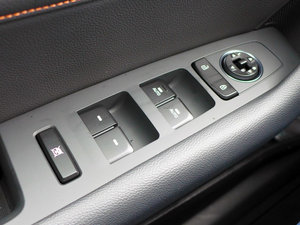 2015��2.0T Sport �п؅^