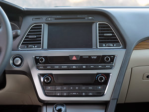 2015������� �п؅^