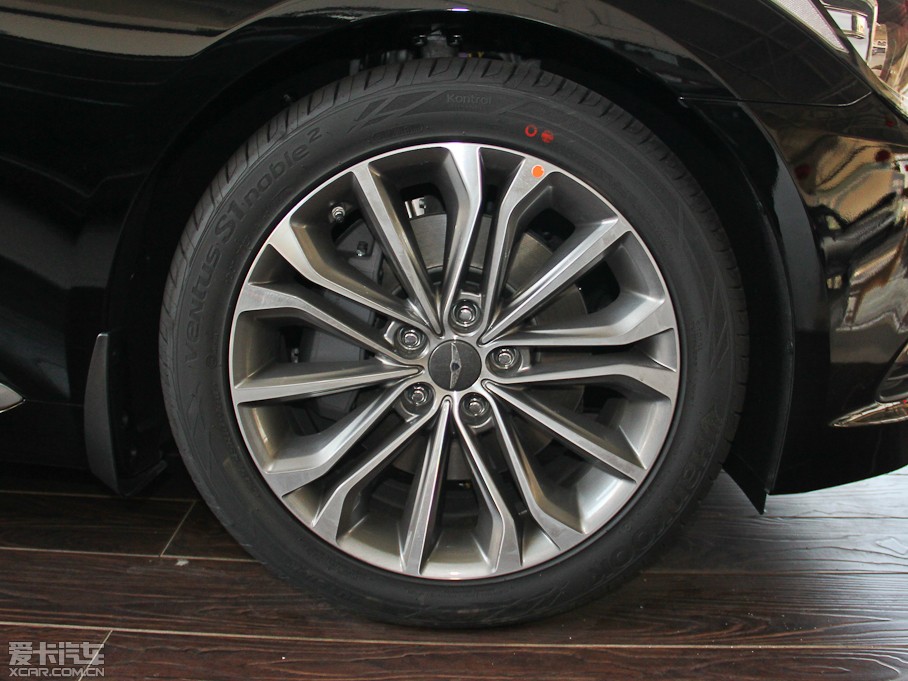 2015ݶ˹ 3.0GDi RWD Ş