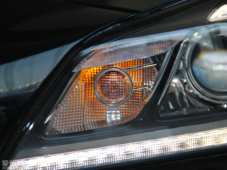 2015ݶ˹ 3.0GDi RWD Ş