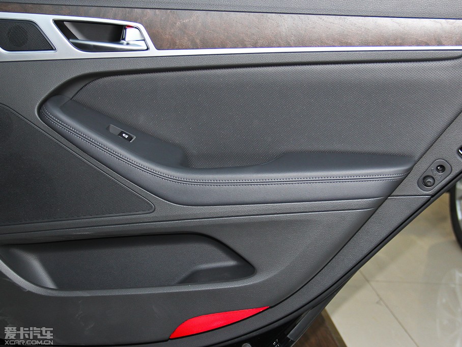 2015ݶ˹ 3.0GDi RWD Ş