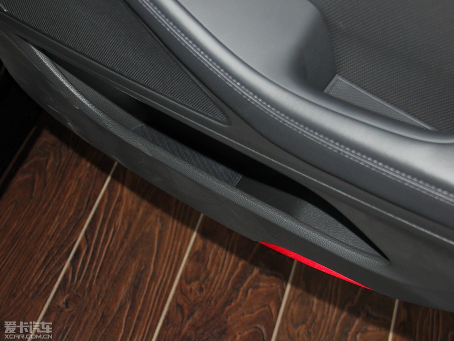 2015ݶ˹ 3.0GDi RWD Ş