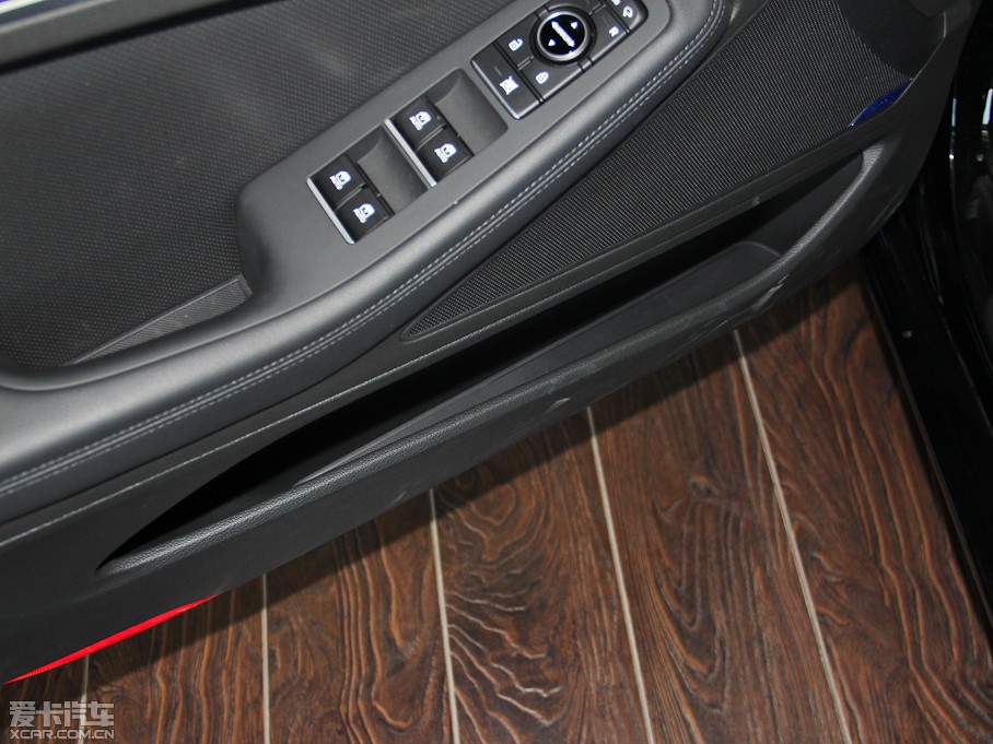 2015ݶ˹ 3.0GDi RWD Ş