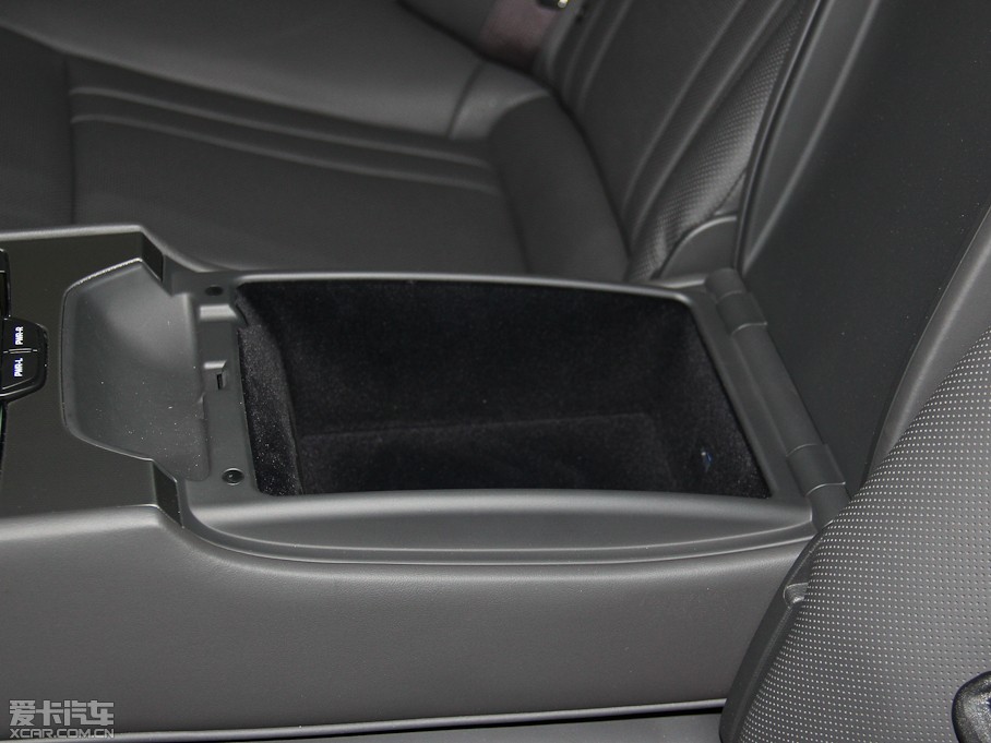 2015ݶ˹ 3.0GDi RWD Ş