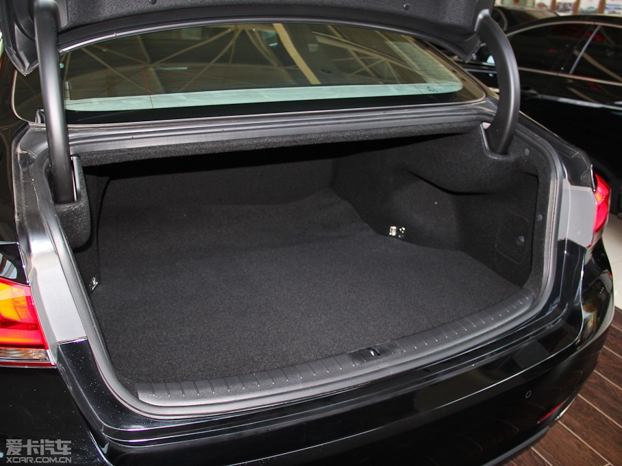 2015ݶ˹ 3.0GDi RWD Ş