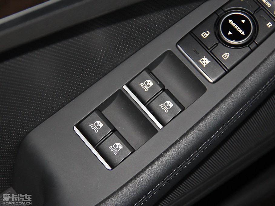 2015ݶ˹ 3.0GDi RWD Ş