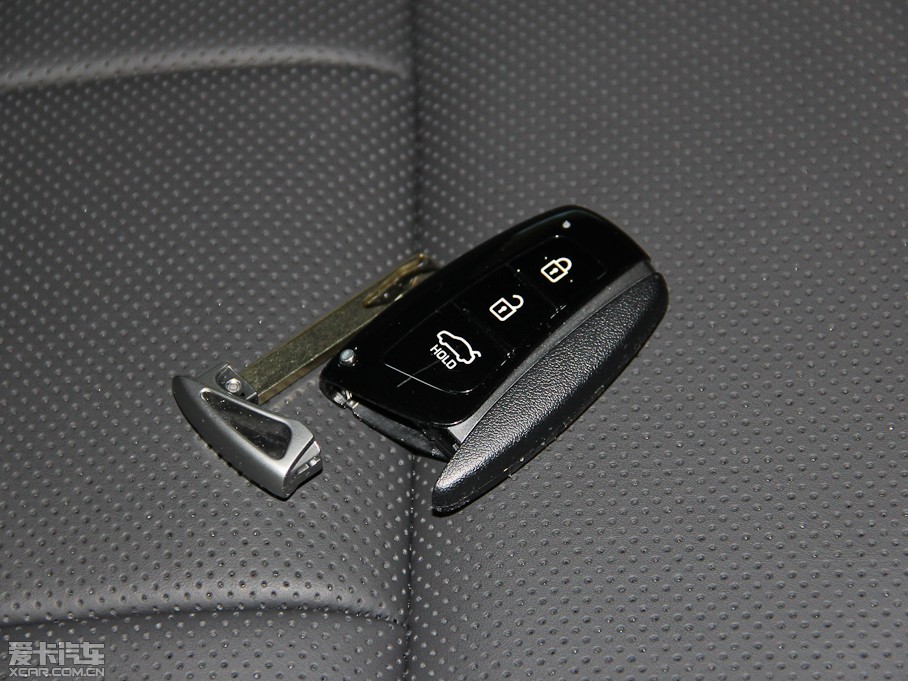 2015ݶ˹ 3.0GDi RWD Ş