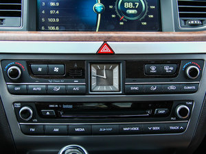 20153.0GDi AWD Ş {{