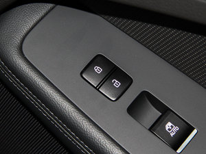 20153.0GDi AWD A п؅^