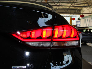 20153.0GDi RWD Ş β