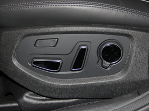 20153.0GDi RWD Ş {{