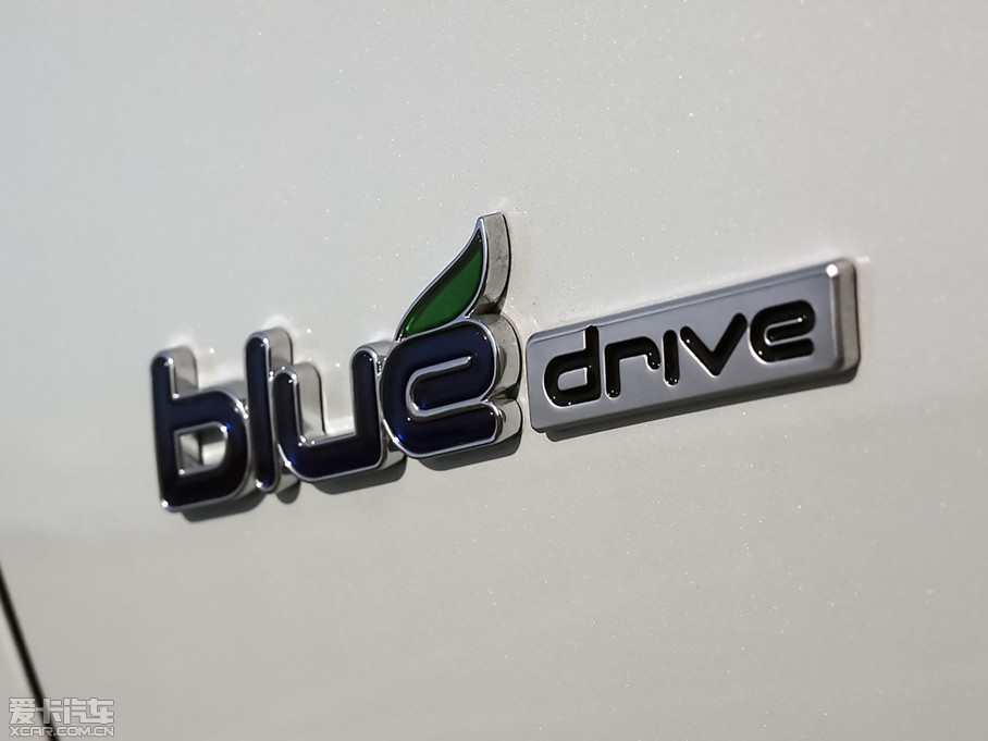 2015{Hybrid(M) PHEV
