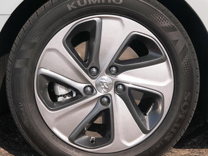 2015款PHEV 细节外观