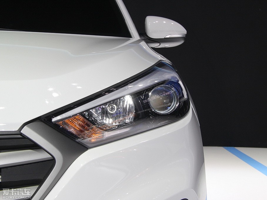 2015;(M(jn)) Plug-in Hybrid