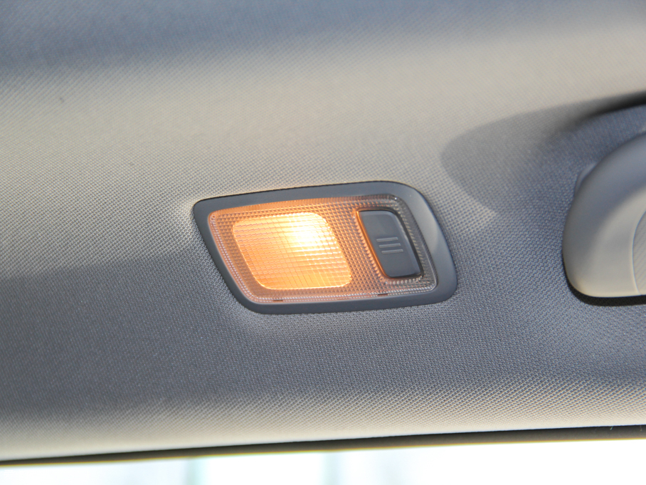 2015Խ 2.0T 7(q)I(lng)Ȱ