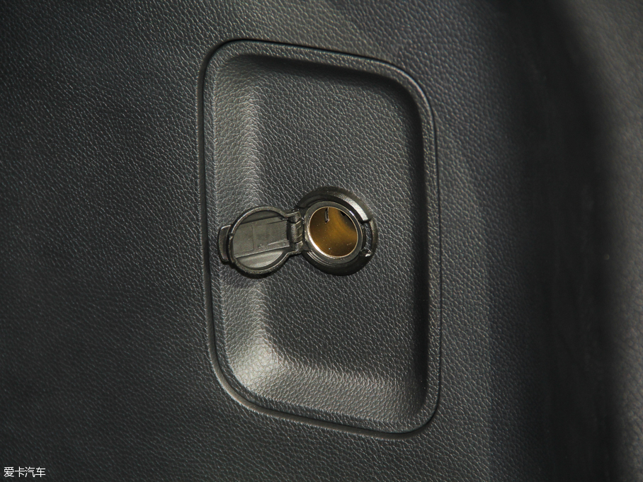 2015Խ 2.0T 7(q)I(lng)Ȱ