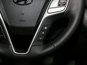 2017款3.0L 四驱舒适版 汽油 中控区