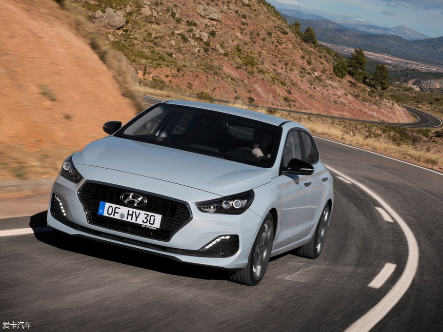 2018��i30(����) Fastback