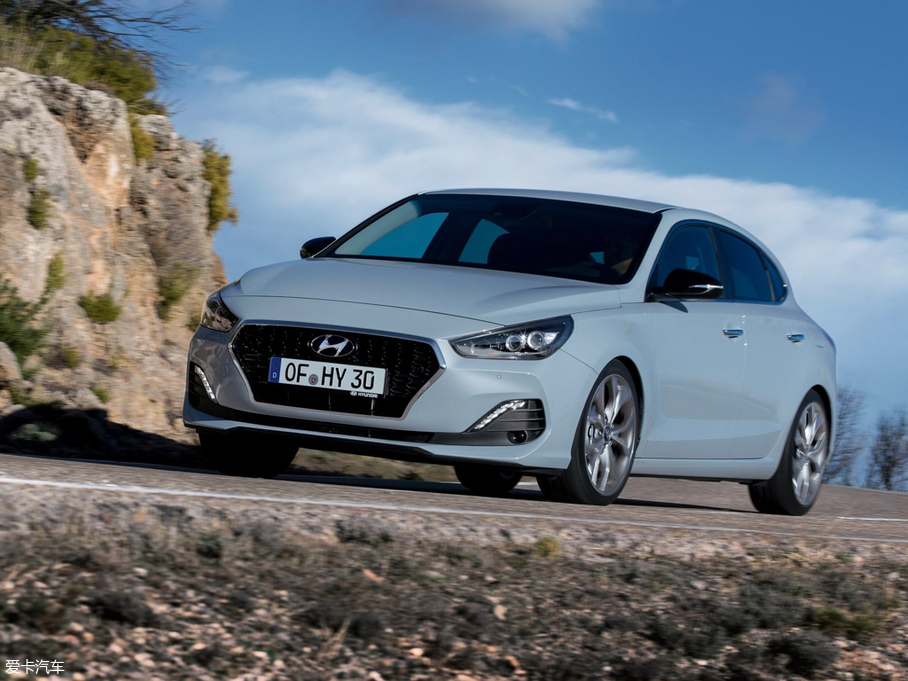 2018��i30(����) Fastback