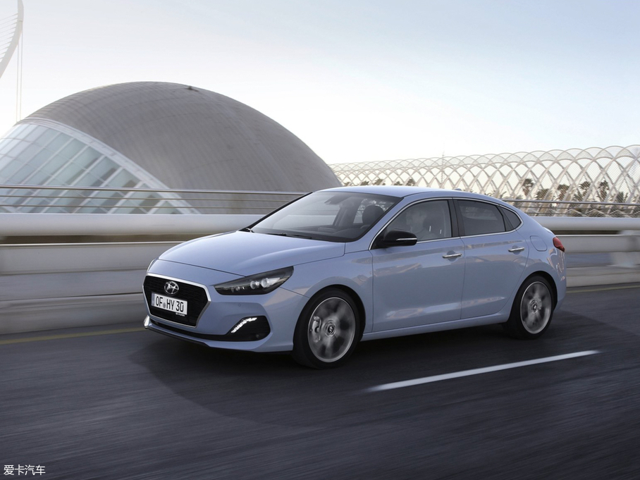 2018��i30(����) Fastback