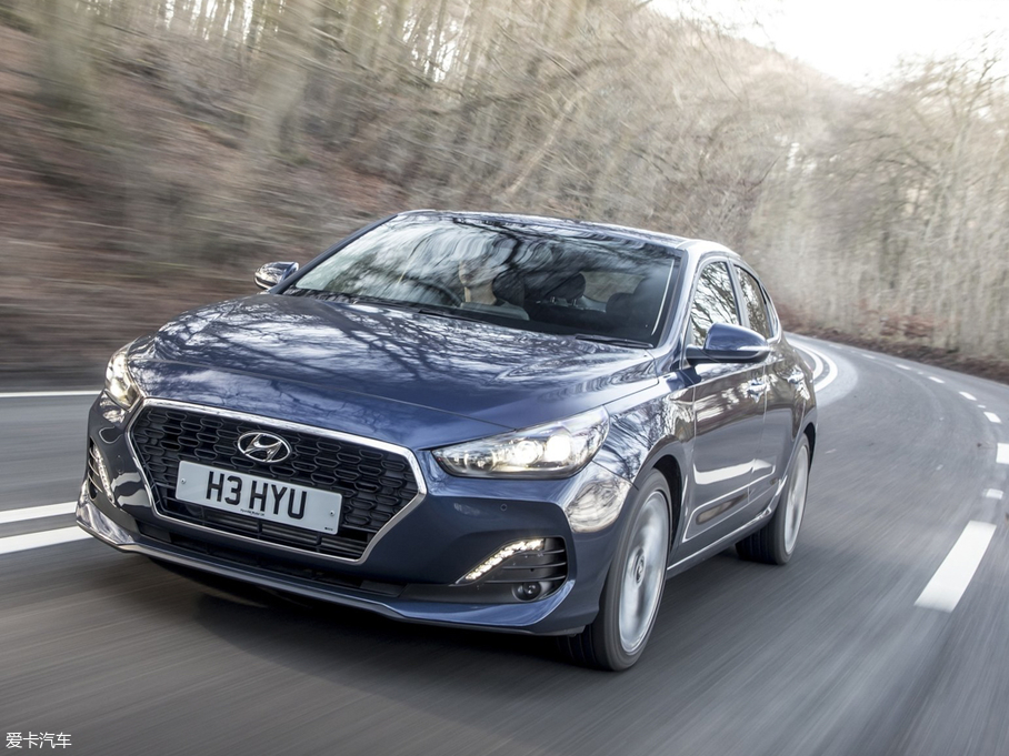 2018��i30(����) Fastback