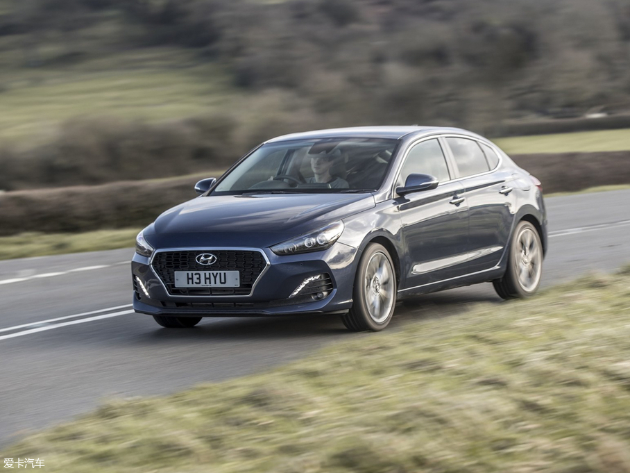 2018��i30(����) Fastback