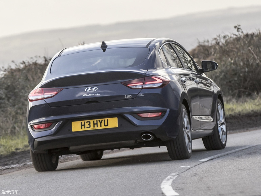 2018��i30(����) Fastback