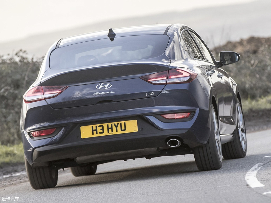 2018��i30(����) Fastback